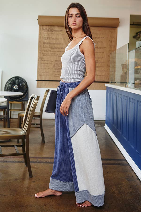 P5520 Color-Block Detail Rib Textured Wide Legs Pants: Rust/Nude / S-M-L (2-2-2)