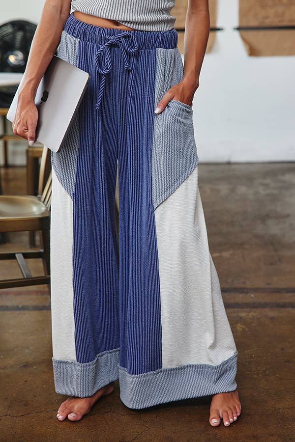 P5520 Color-Block Detail Rib Textured Wide Legs Pants: Rust/Nude / S-M-L (2-2-2)