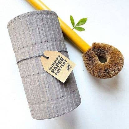 Natural Toilet Brush & Holders - 100% Plastic Free: Concrete Holder & Brush Set