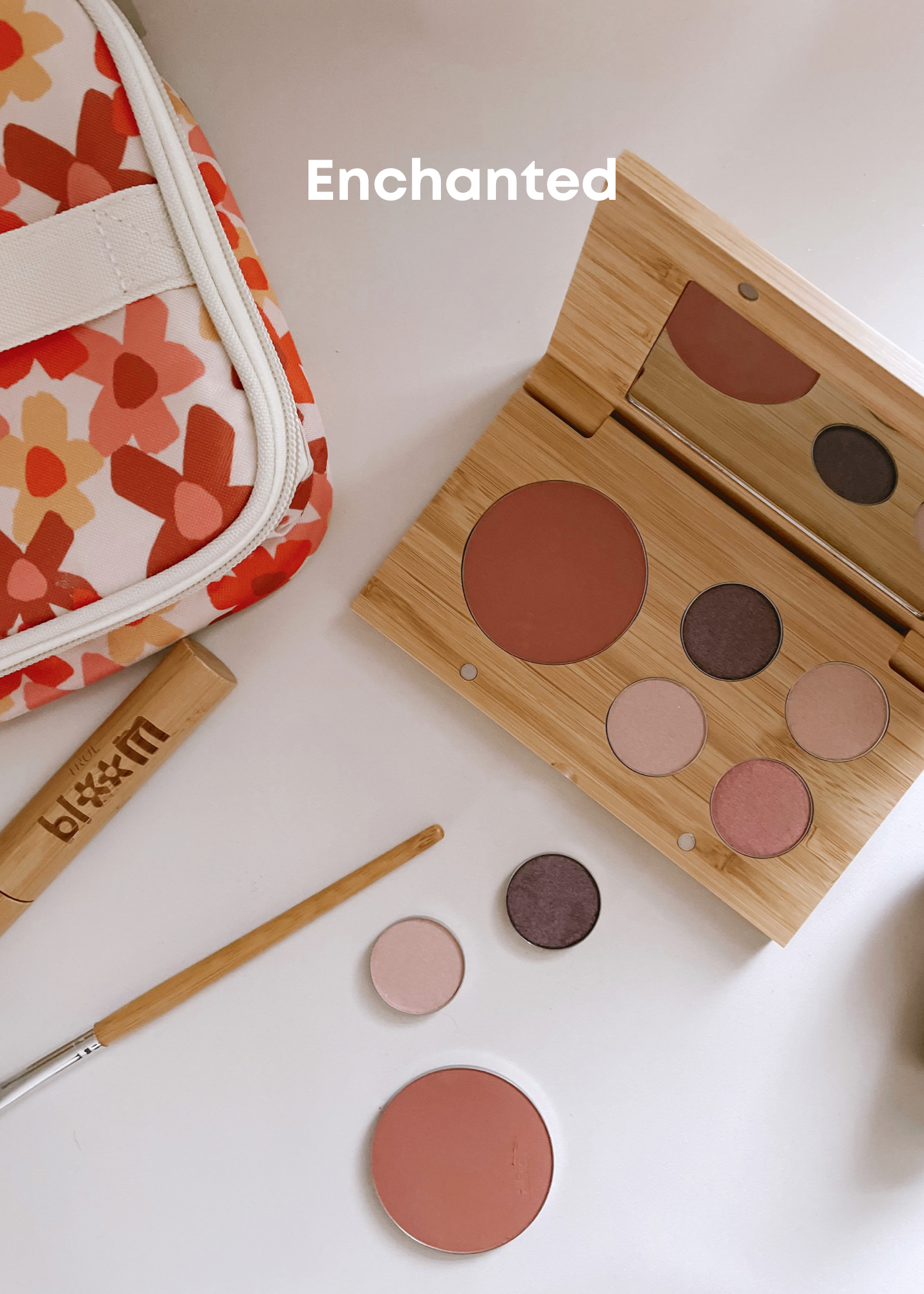 Bloom Makeup Kit: Just Peachy