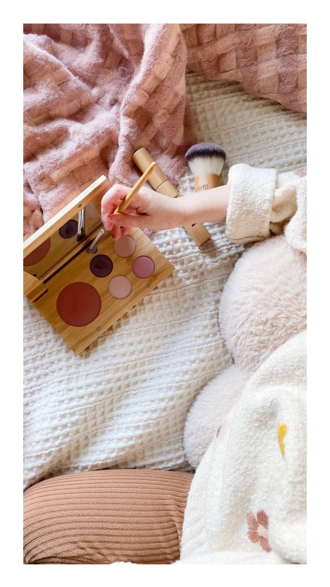 REFILL Eye Shadow & Blush Pans - COMPACT CASE NOT INCLUDED: Just Peachy