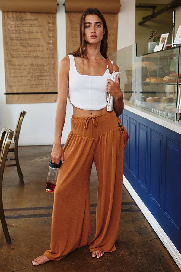 P5548-1 Wide Leg Flattering Drape Solid Pants: CAMEL / S-M-L (2-2-2)