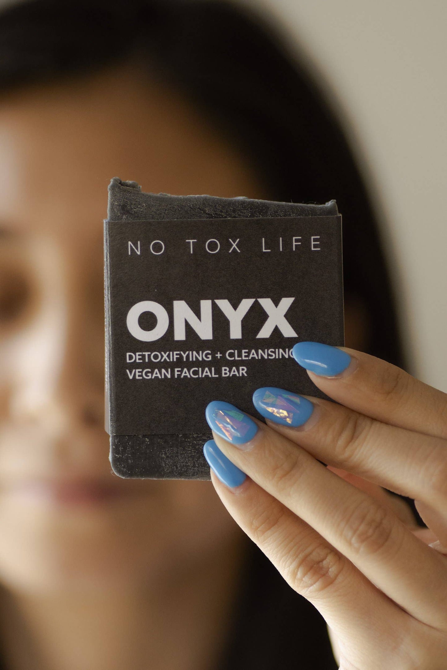 SOLIDSILK® ONYX - Facial Cleansing Bar - No Tox Life