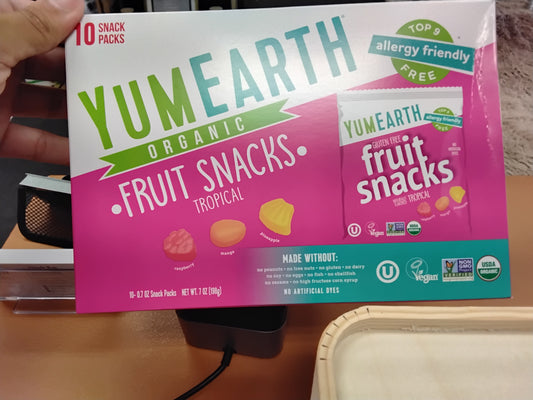 Yum earth fruit snacks tropical