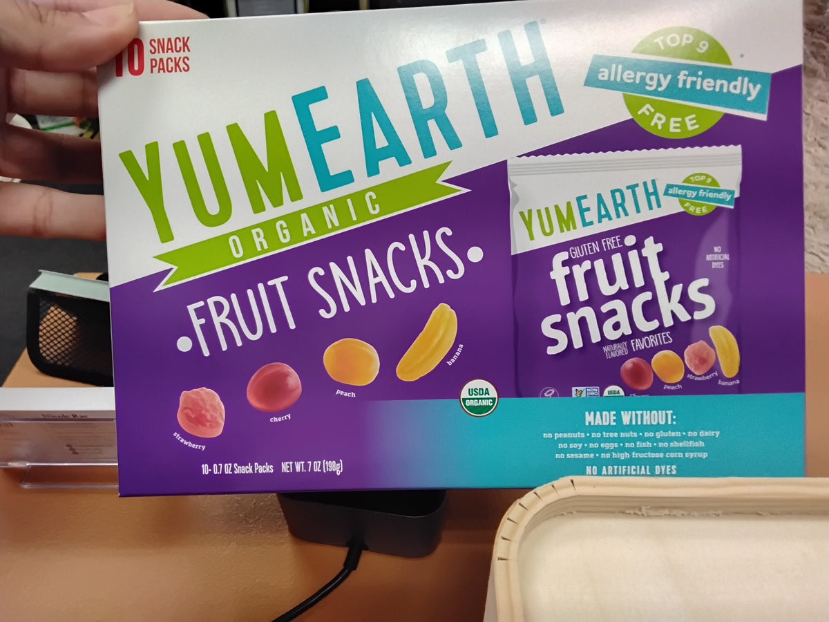 Yumearth fruit snacks